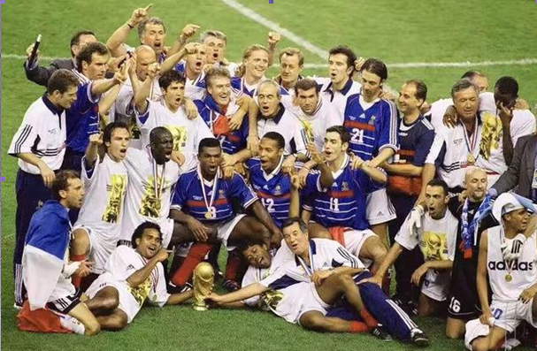  世界杯预选赛开战，诸强争夺出线权