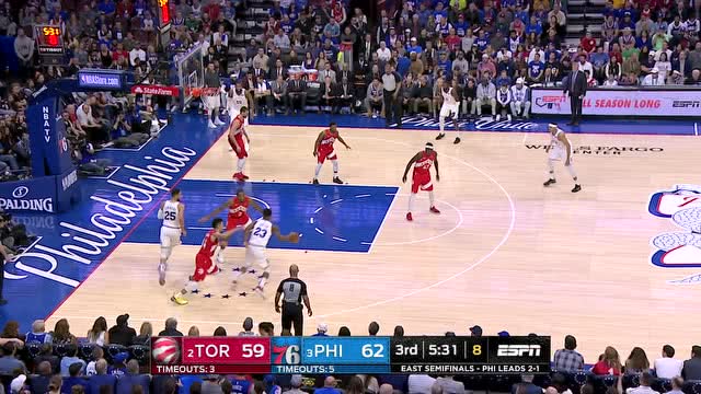  天津先行者外线发威，三分雨浇灭吉林队