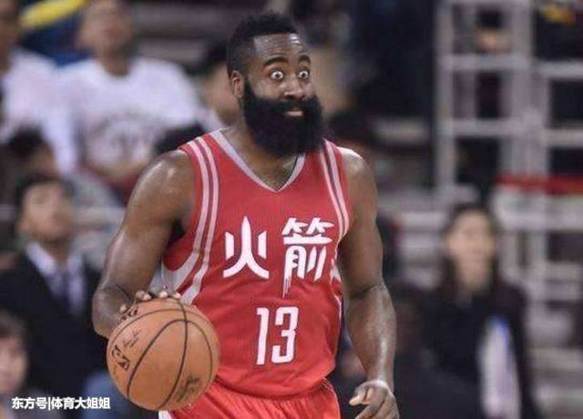  英超黑马逆袭榜首，传统豪强面临严峻挑战