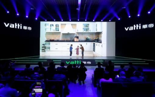  极限操作惊艳全场定义电竞美学