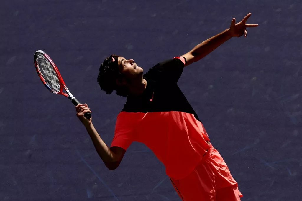  丘里奇挽救赛点逆转，草地热身赛爆冷门